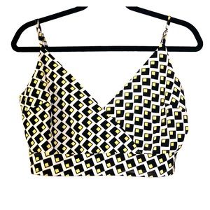 Adjustable strap Crop Top